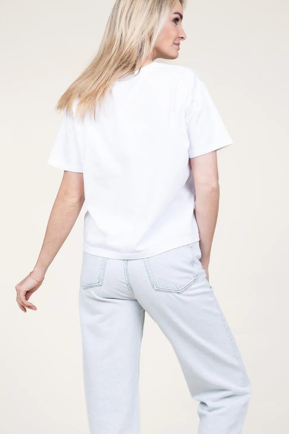 Boxy T-Shirt Fizvalley | White... | American Vintage | Little Soho