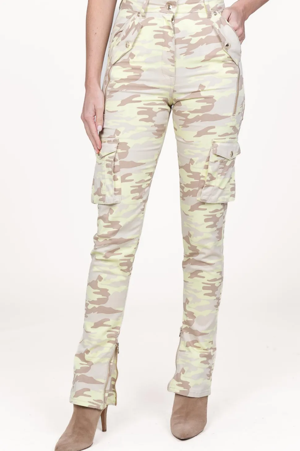 Camouflage Cargo Pants Jill | Green... | Patrizia Pepe | Little Soho