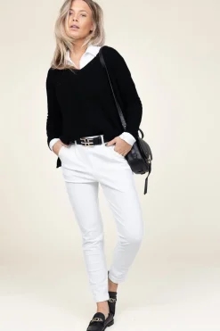 Cashmere Sweater Camille | Black... | Absolut Cashmere | Little Soho