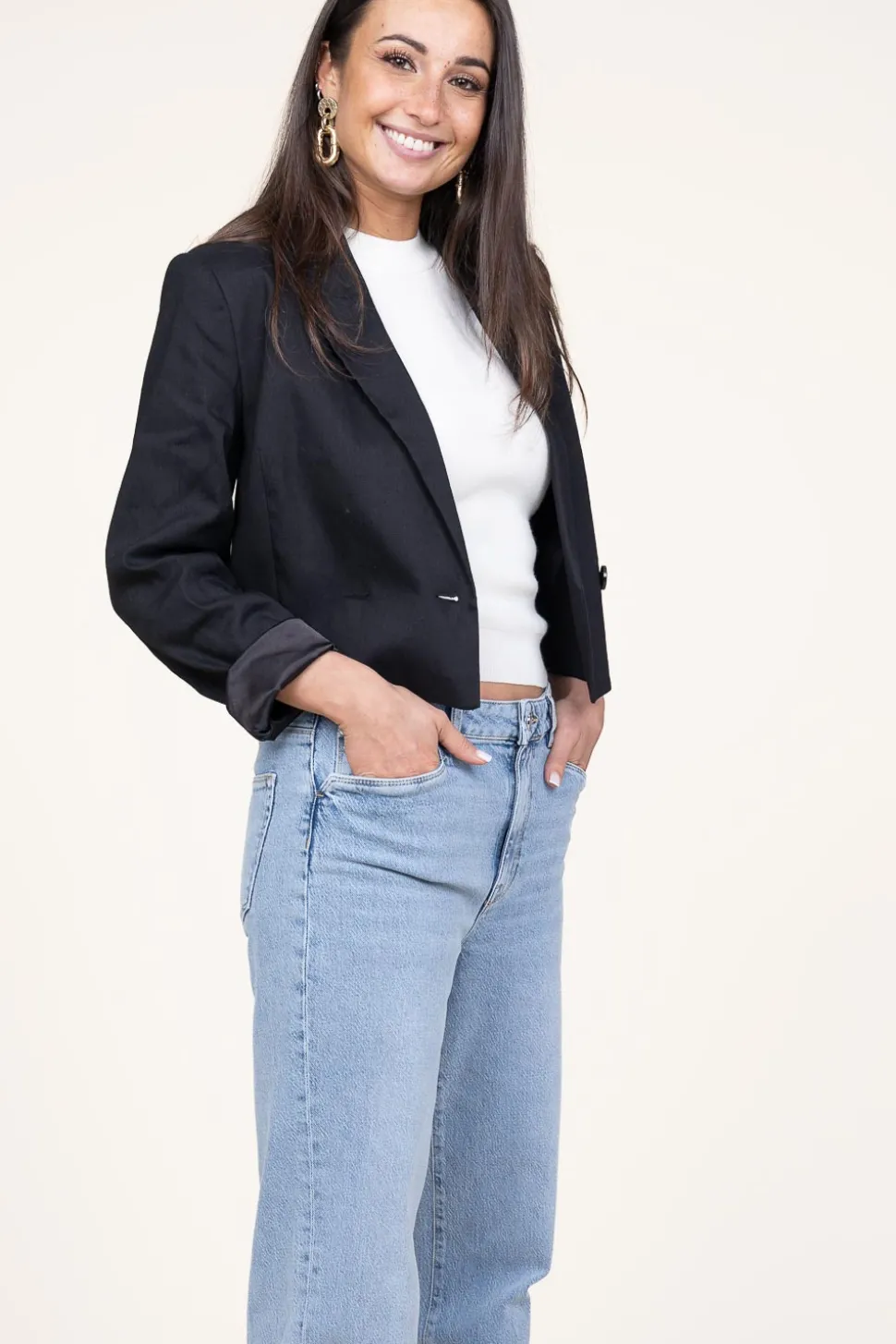 Cropped Blazer In Linen Blend Acedia | Black... | Dante 6 | Little Soho