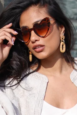 Earrings Saphira Duo | Beige... | Barong Barong | Little Soho