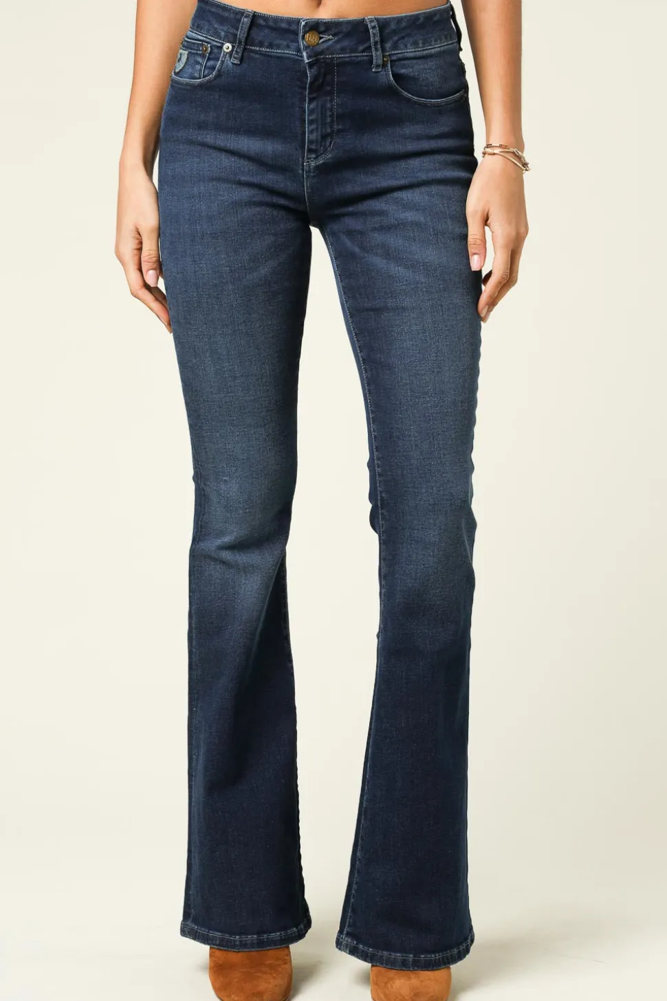 Hw Flared Jeans Raval L32 | Dark Blue... | Lois Jeans | Little Soho