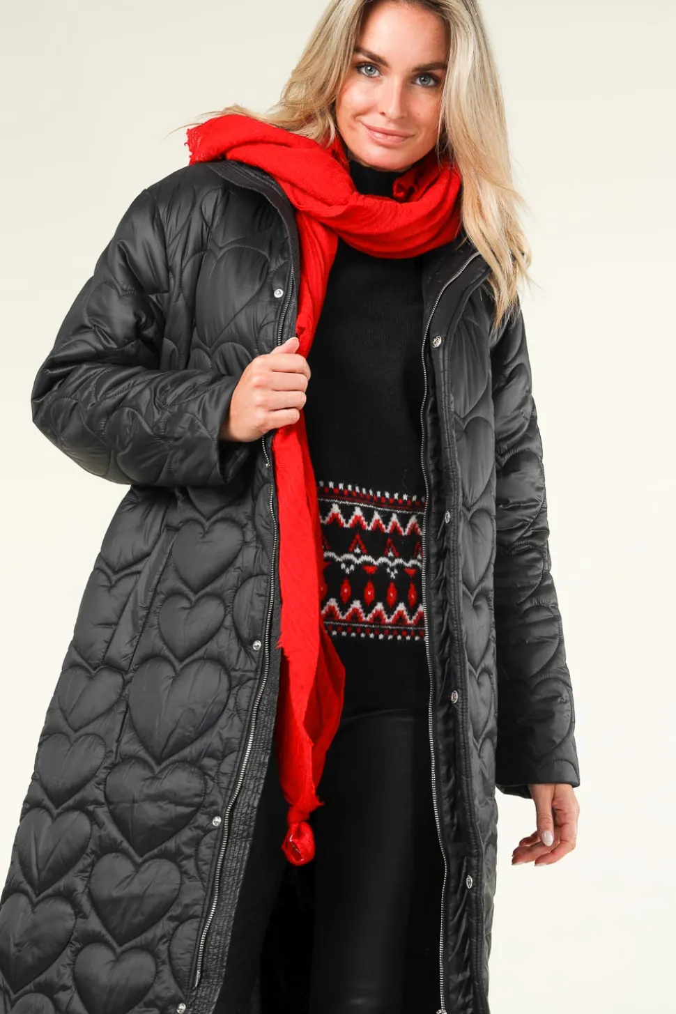 Large Soft Wool Blend Scarf Lilly | Red... | Moment Amsterdam | Little Soho