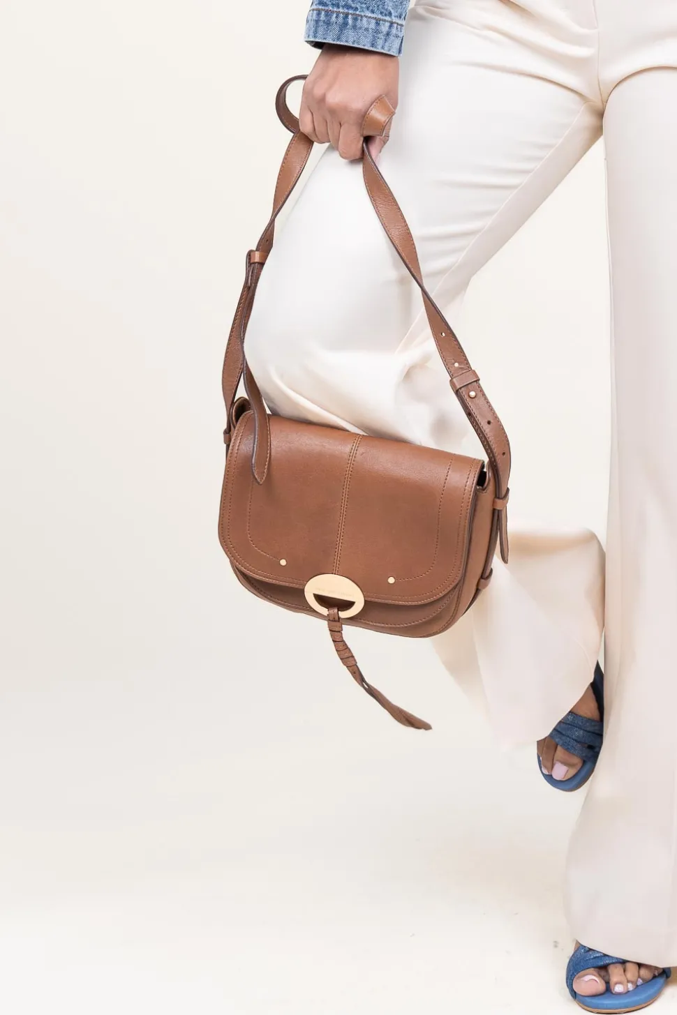 Leather Shoulder Bag Havane | Camel... | Vanessa Bruno | Little Soho