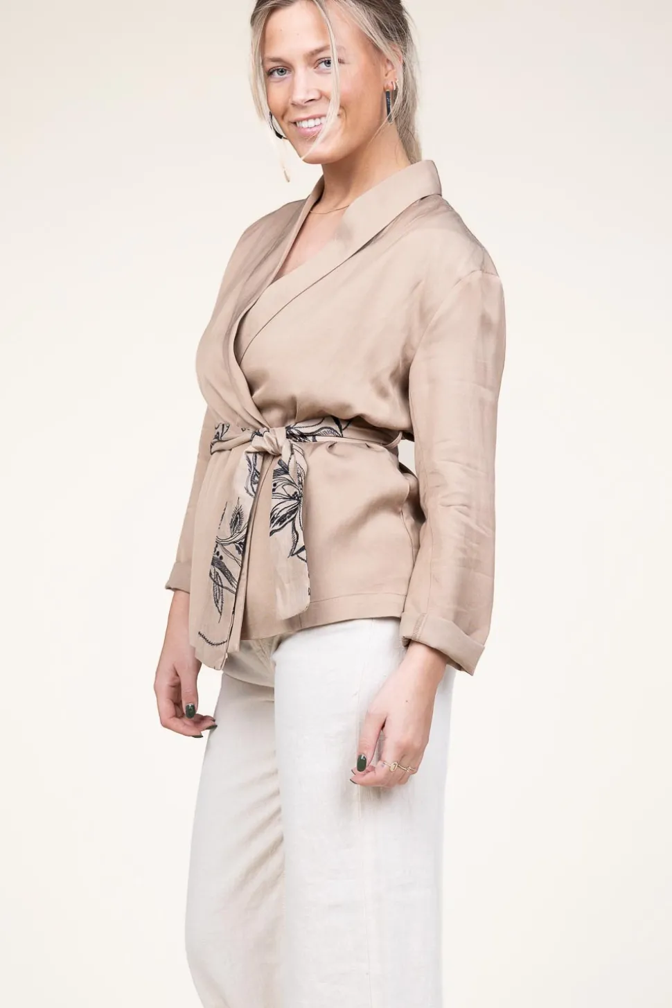 Linen Blend Jacket Erianna | Beige... | Kocca | Little Soho
