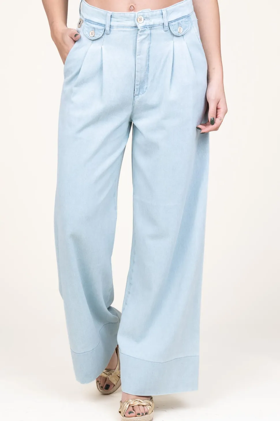 Lyocell Wide Leg Jeans Bauhaus | Blue... | Lois Jeans | Little Soho