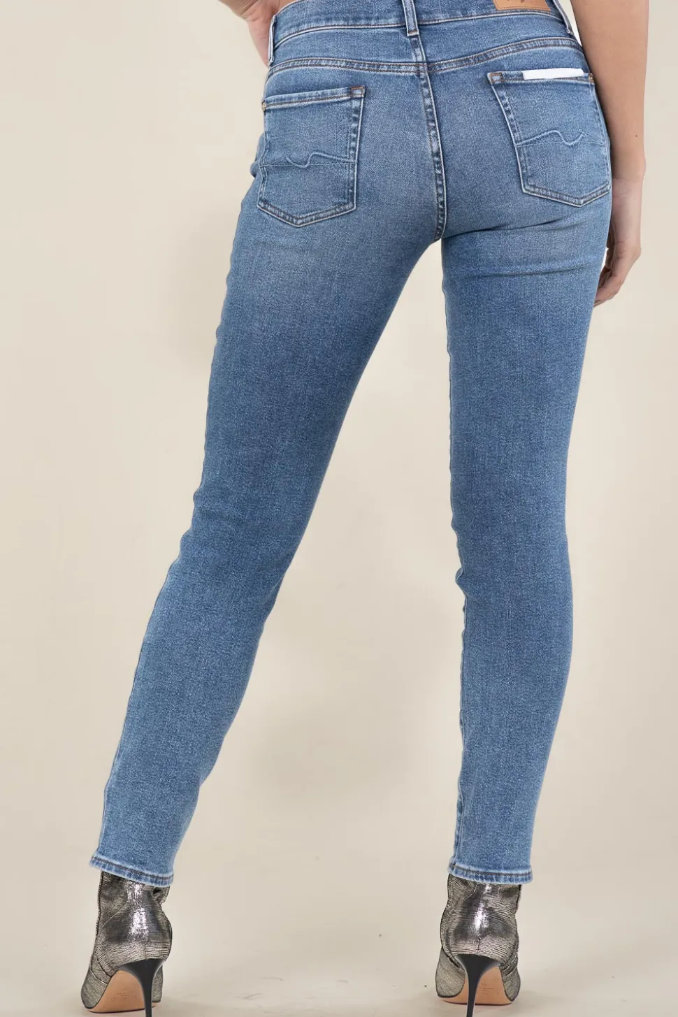 Mid Waist Skinny Jeans Roxanne | Blue... | 7 For All Mankind | Little Soho
