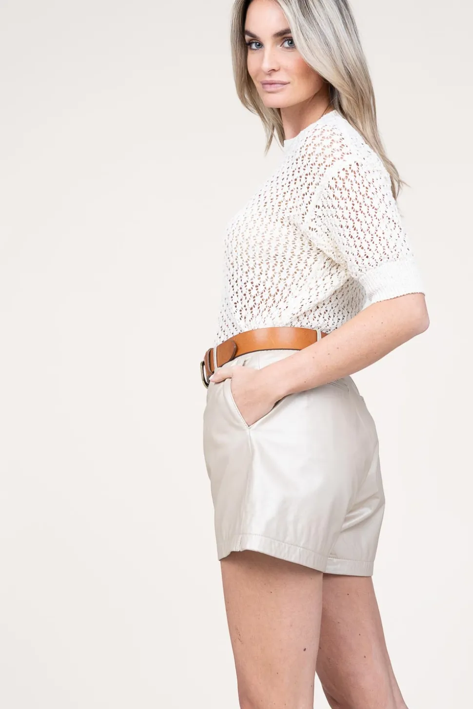 Non-Stretch Leather Short Rosa | Natural... | Studio Ar | Little Soho