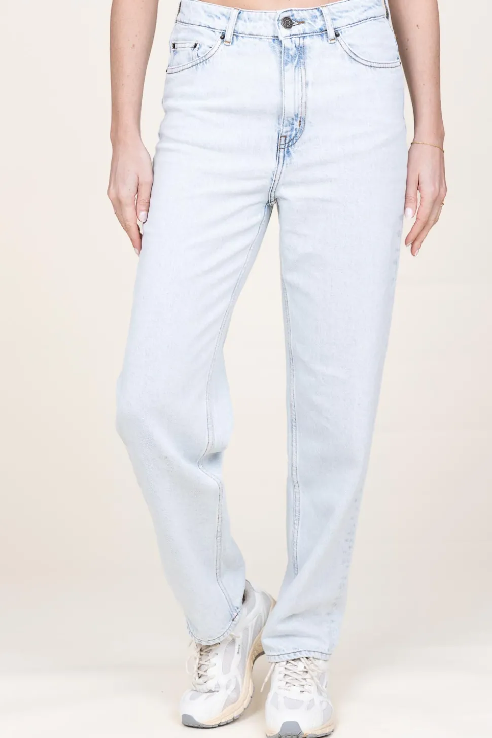 Non-Stretch Straight Jeans Joybird L32 | Blue... | American Vintage | Little Soho