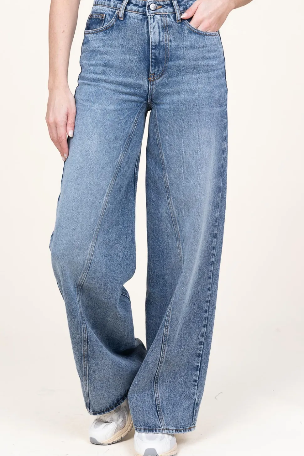 Non-Stretch Wide Leg Jeans Vika | Blue... | Co'Couture | Little Soho