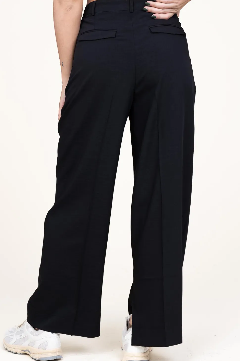 Pleated Trousers With Slit Rupert | Black... | Herskind | Little Soho
