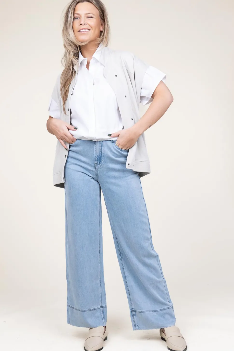 Poplin Blouse Syarah | White... | Est'Seven | Little Soho