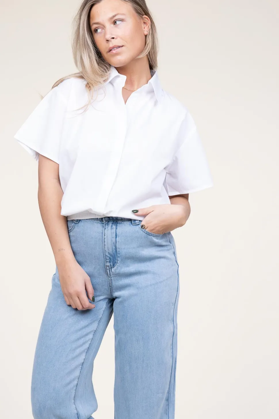 Poplin Blouse Syarah | White... | Est'Seven | Little Soho