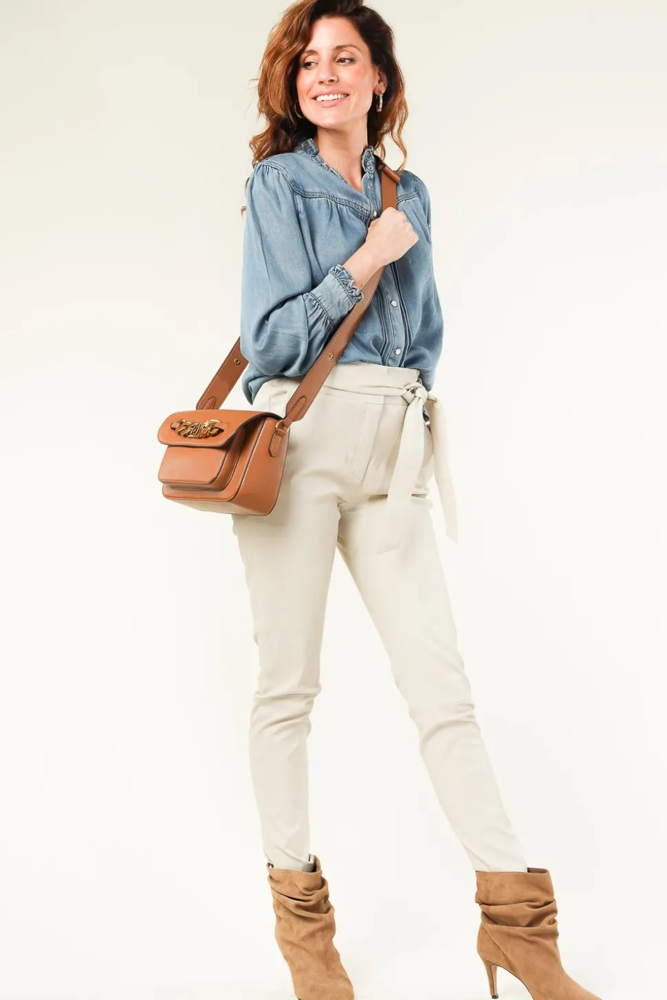 Short Suede Boots Faber | Beige... | Toral | Little Soho