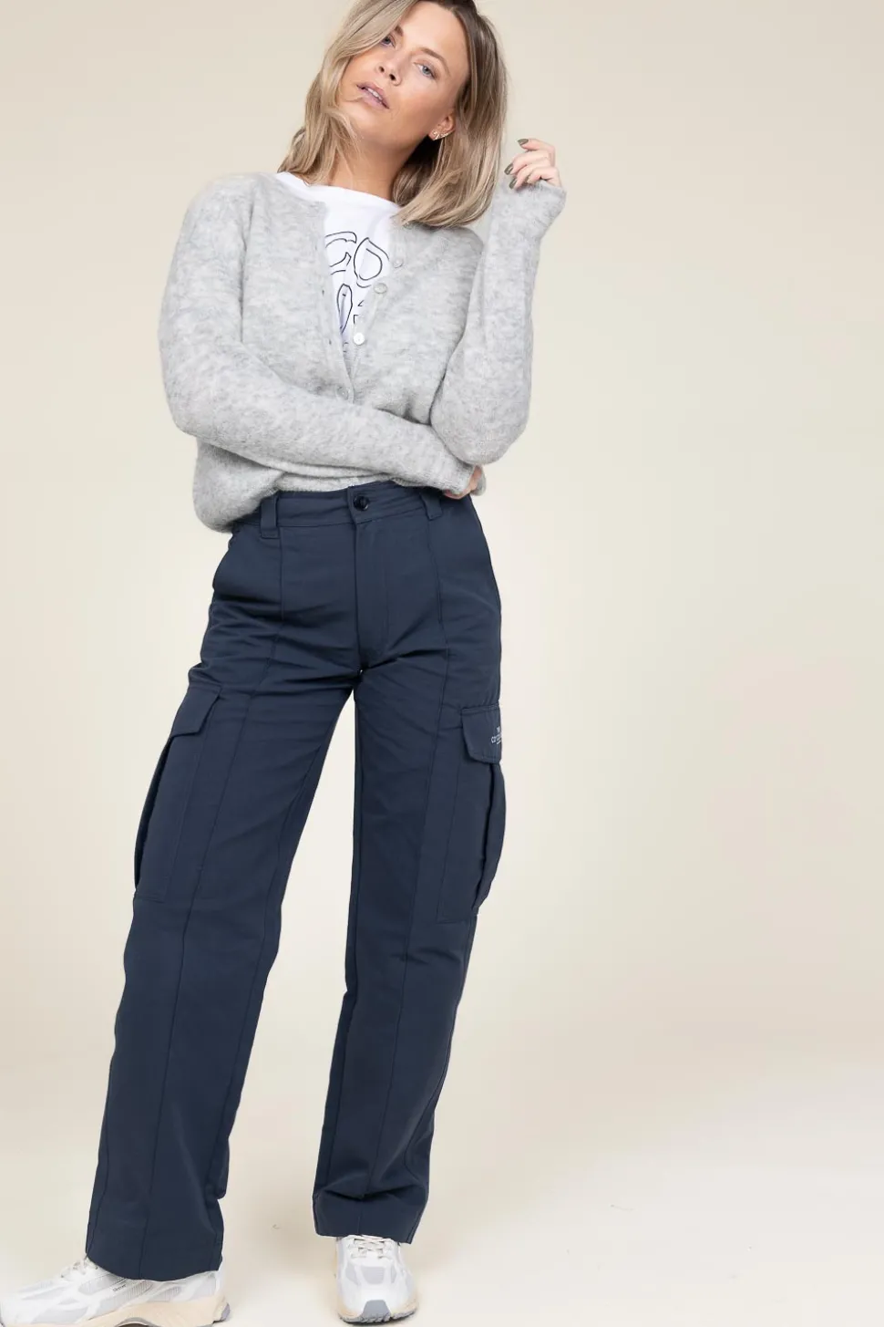 Soft Alpaca Cardigan Vitow | Grey... | American Vintage | Little Soho