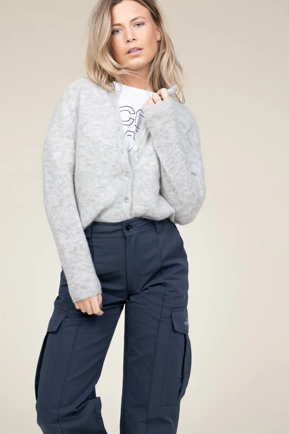 Soft Alpaca Cardigan Vitow | Grey... | American Vintage | Little Soho