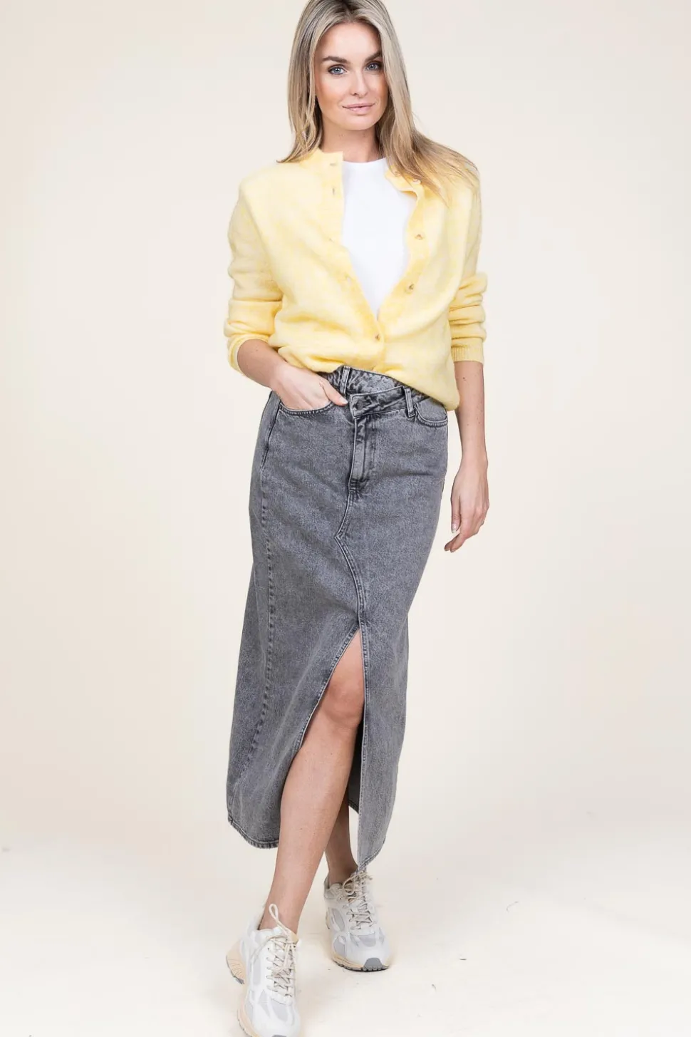 Soft Cardigan Brooke | Yellow... | Second Female | Little Soho