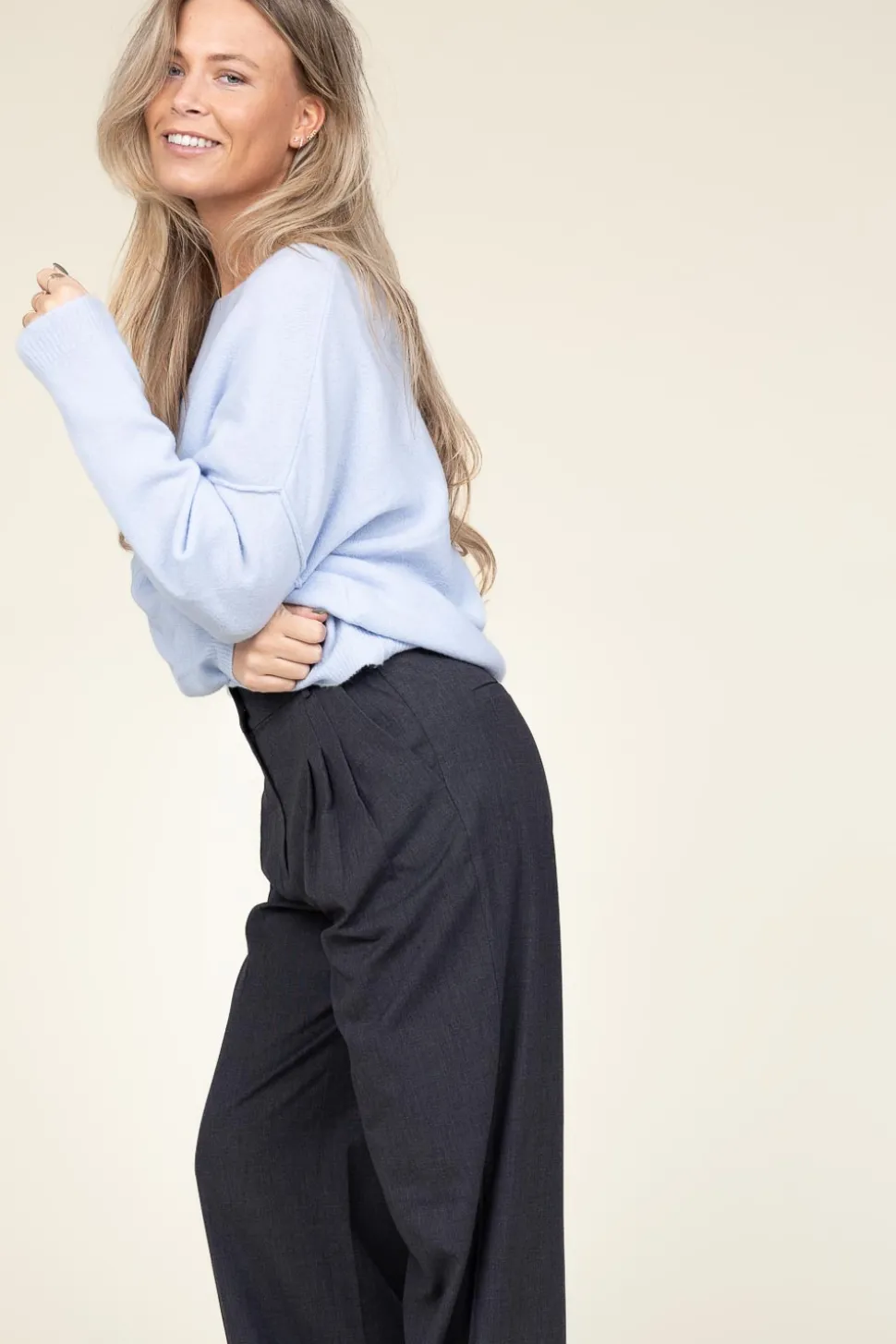 Soft Sweater Damsville | Blue... | American Vintage | Little Soho