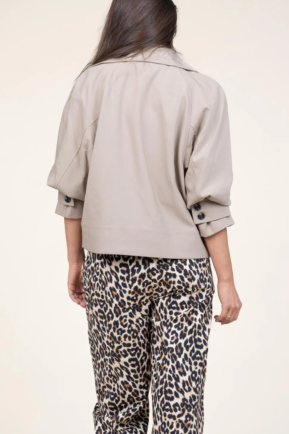 Soft Trenchcoat Silvia | Taupe... | Second Female | Little Soho