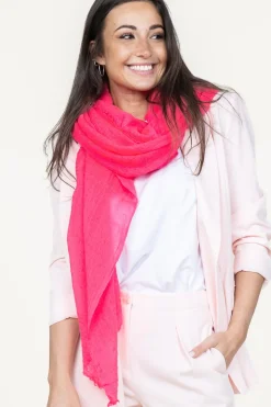 Soft Woolen Scarf Kyra | Pink... | Moment Amsterdam | Little Soho