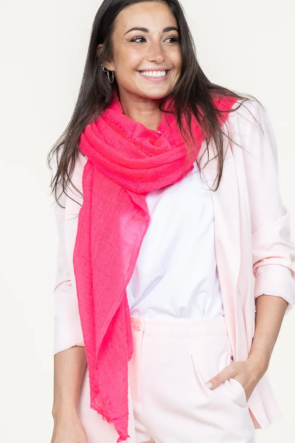Soft Woolen Scarf Kyra | Pink... | Moment Amsterdam | Little Soho