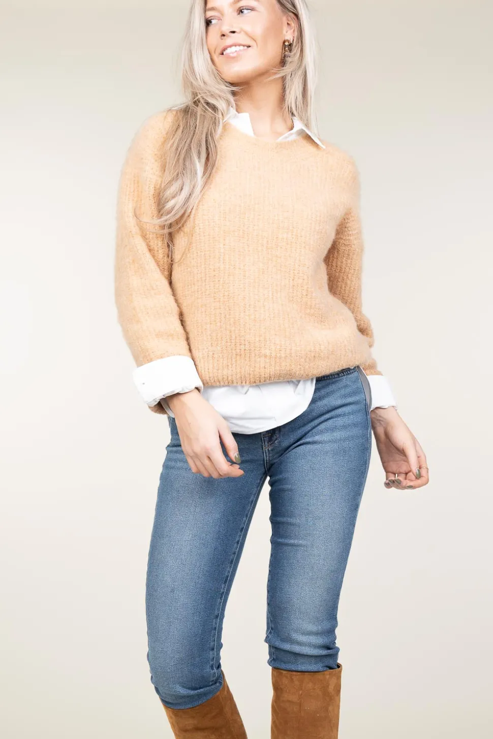 Soft Wool Mix Sweater East | Camel... | American Vintage | Little Soho