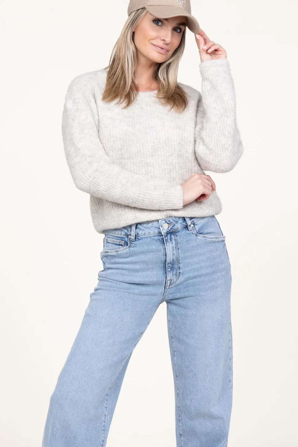 Soft Wool Mix Sweater East | Grey... | American Vintage | Little Soho