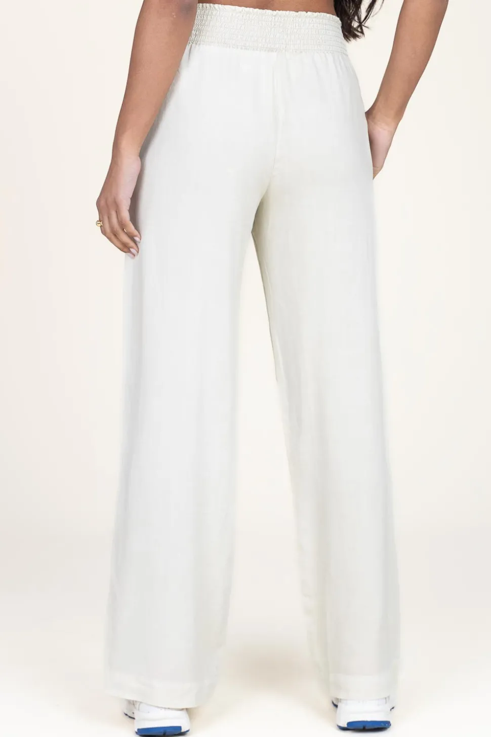Tencel Wide Leg Pants Iris | Beige... | Bella Dahl | Little Soho