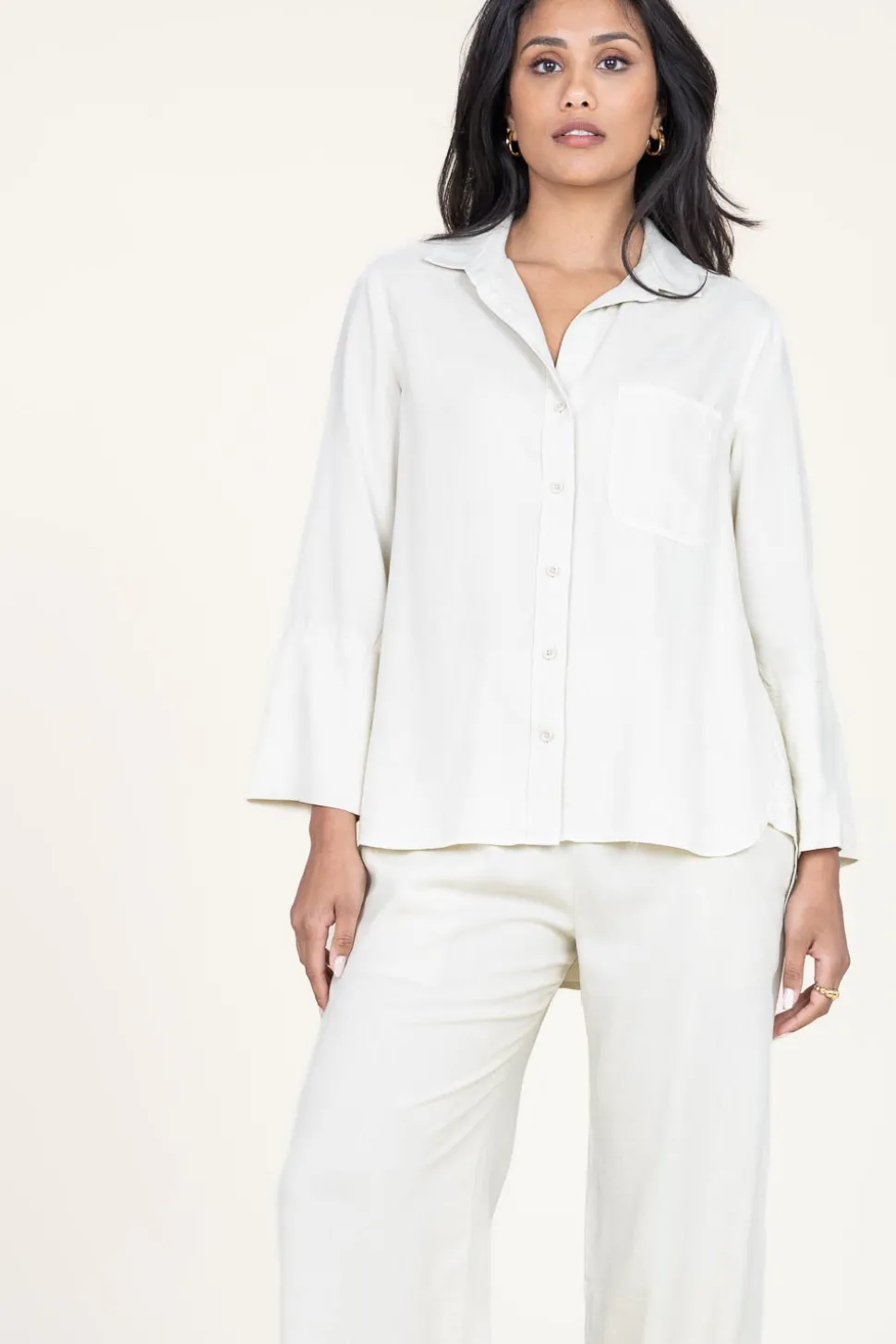 Tencil Blouse Kyra | Beige... | Bella Dahl | Little Soho