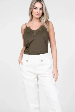 Top With Lace Details Puck | Donker Green... | Cc Heart | Little Soho