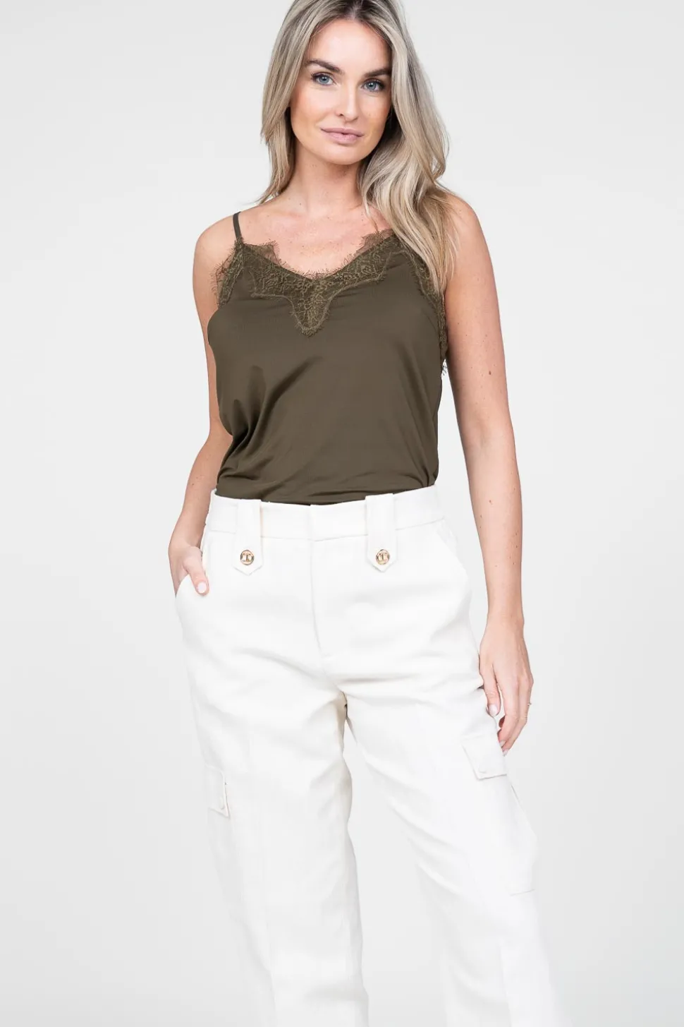 Top With Lace Details Puck | Donker Green... | Cc Heart | Little Soho