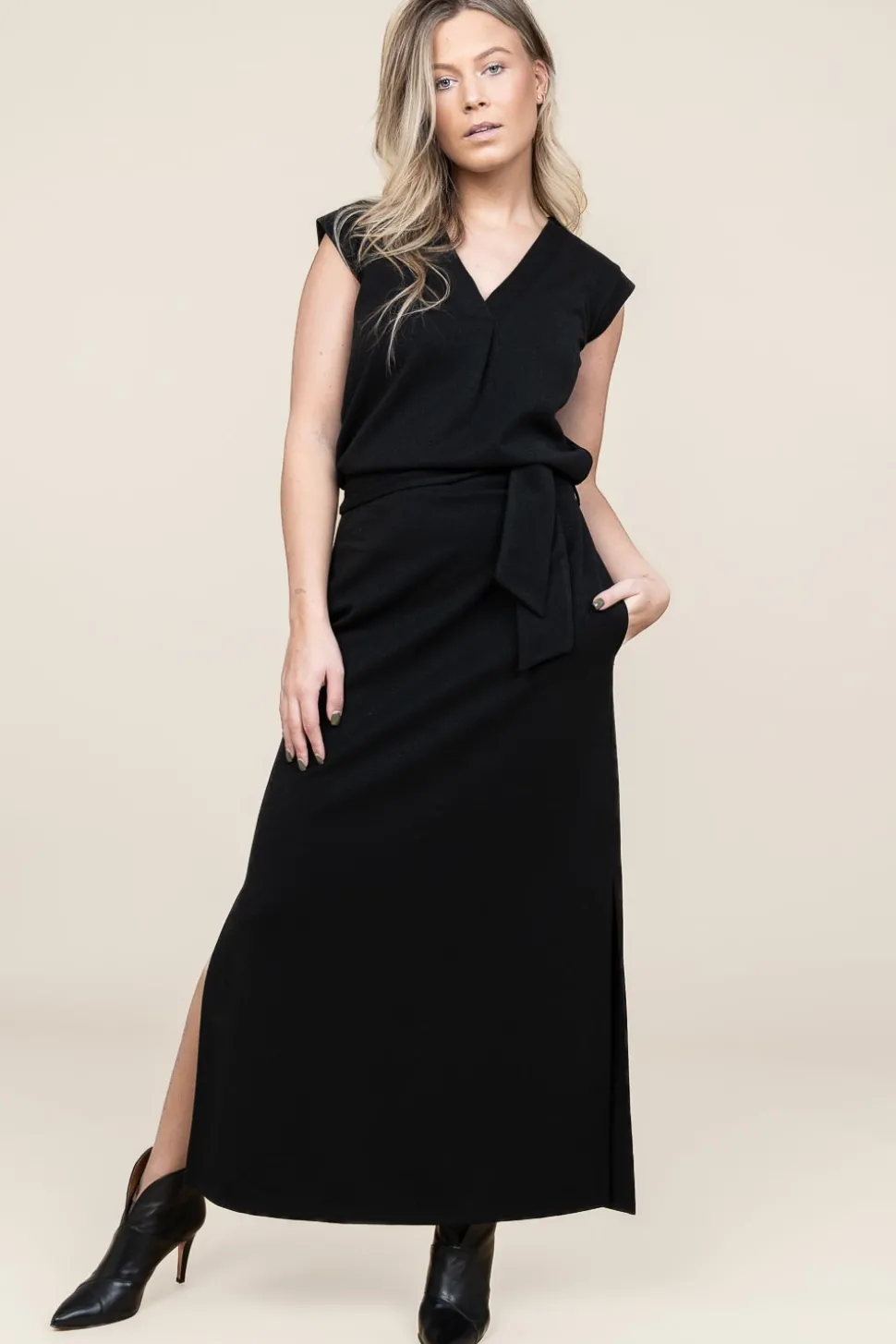Tricot Maxi Dress With Lurex Gianni | Black... | D-Etoiles Casiope | Little Soho