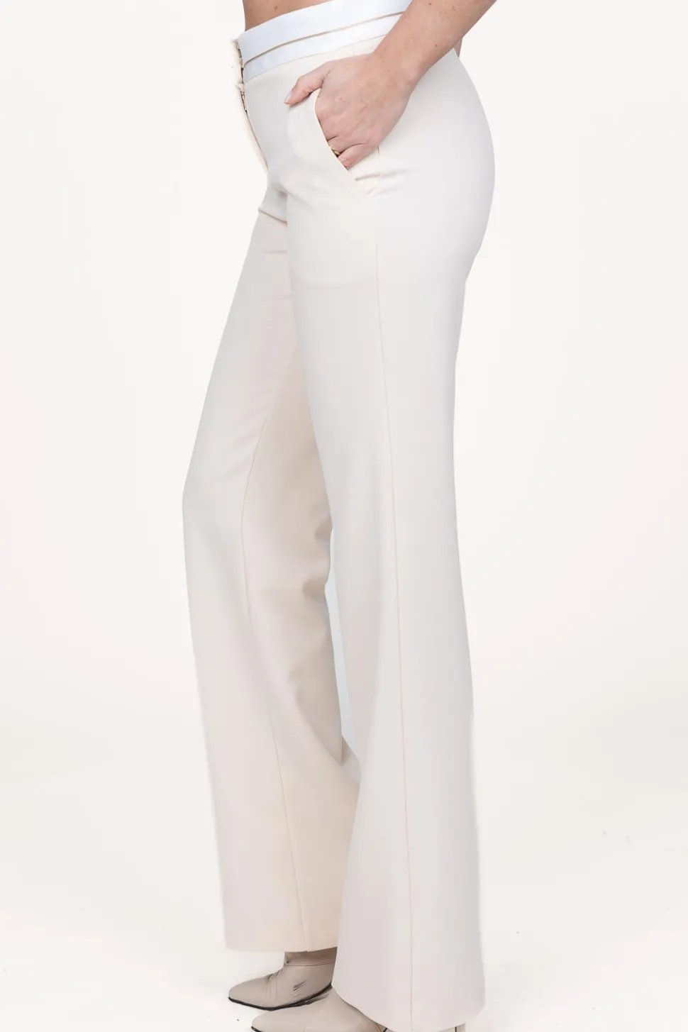 Trousers Sienna | Natural... | Patrizia Pepe | Little Soho