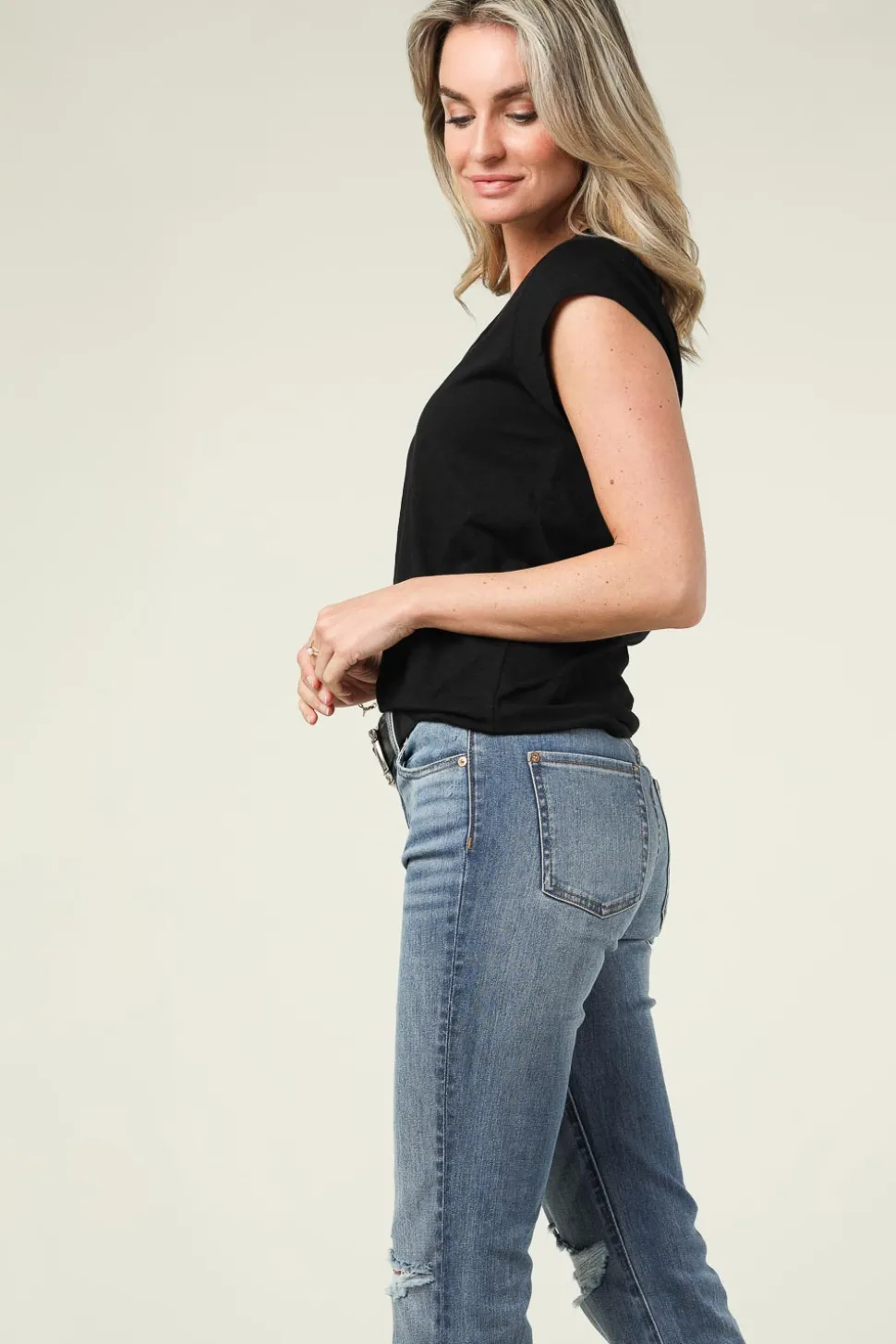 T-Shirt With V-Neck Vera | Black... | Cc Heart | Little Soho